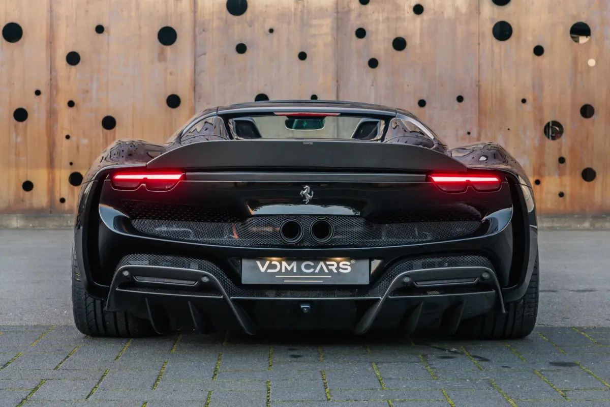 3.0 V6 N-LARGO | 1 OF 15 | Full Carbon | Novitec Widebody | ADAS | Lift | CarPlay |