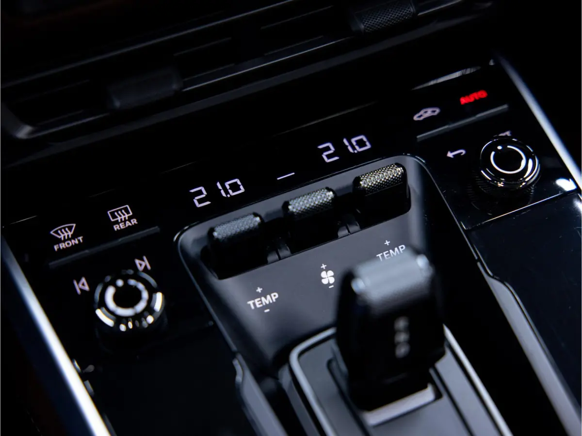 3.8 Turbo S | Lift | Sportuitlaat I 18-weg I Ventilatie I Keyless | 360° | ACC |