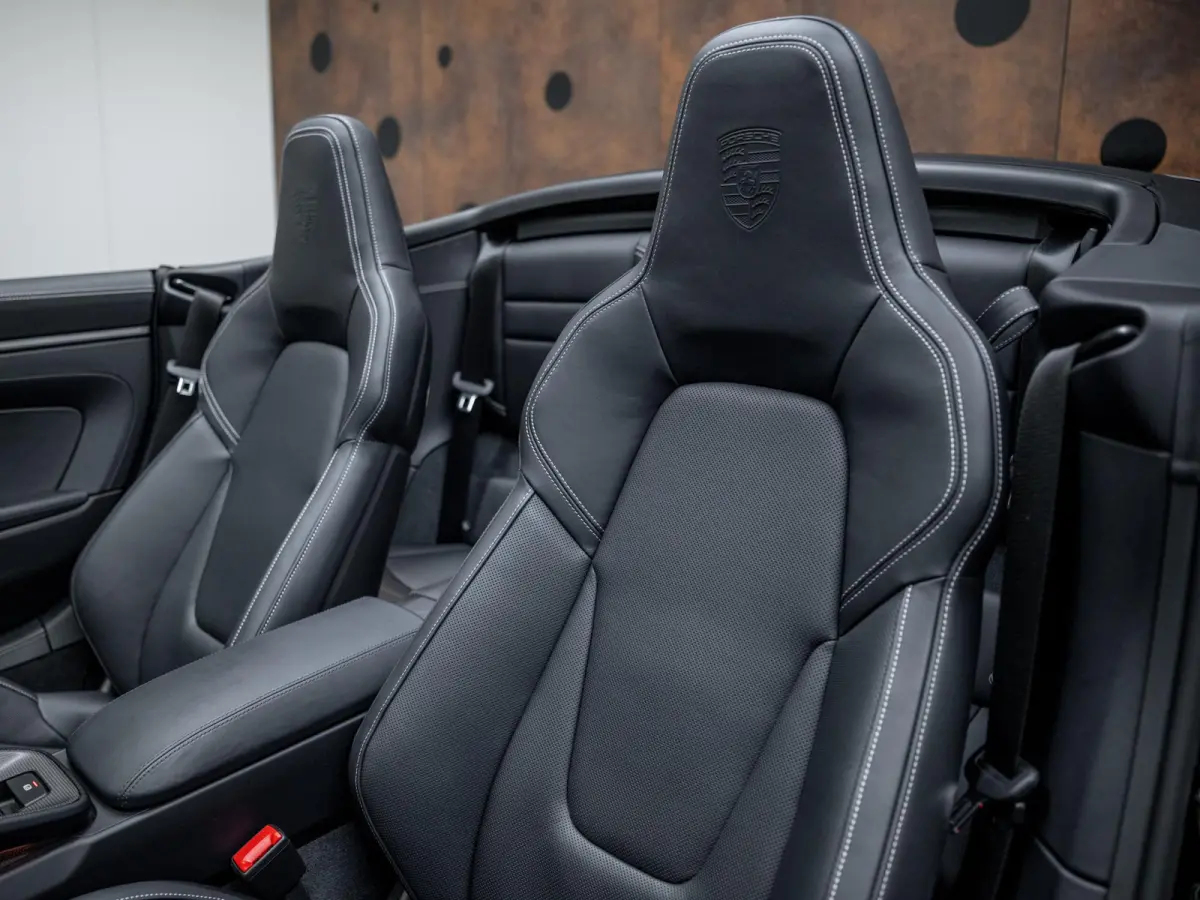 3.6 T-Hybrid Carrera 4 GTS | Lift | 18-weg | InnoDrive | Stoelventilatie |