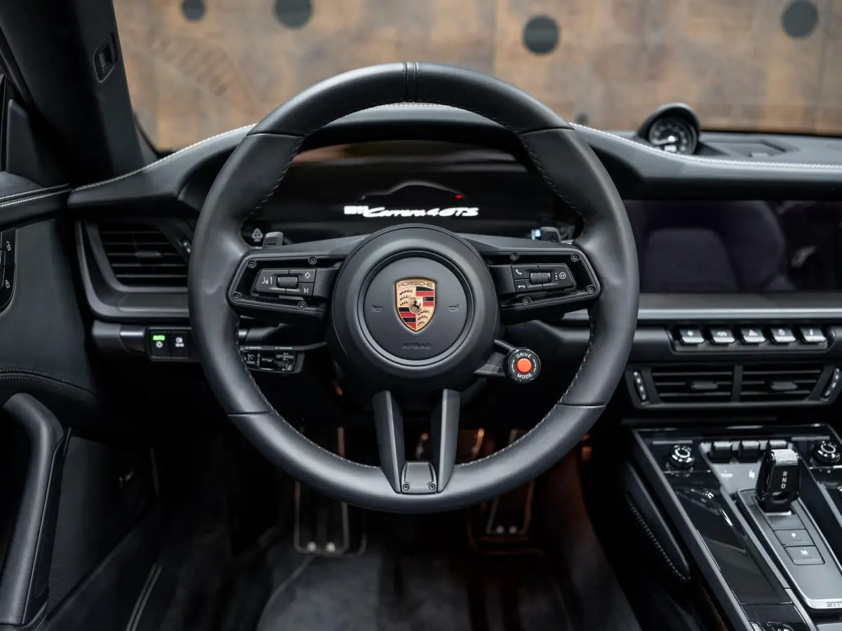 3.6 T-Hybrid Carrera 4 GTS | Lift | 18-weg | InnoDrive | Stoelventilatie |