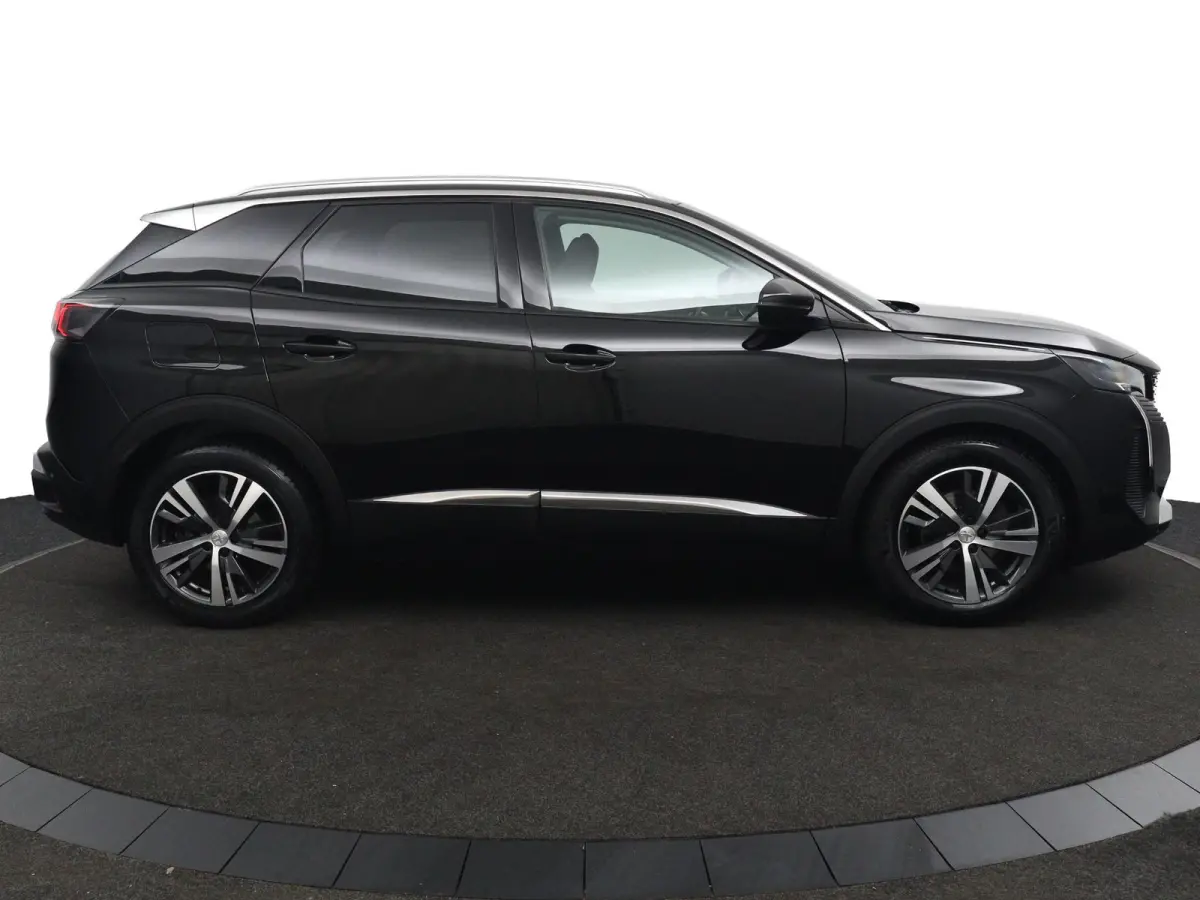 1.2 Allure*ECC*CRUISE*NAVI*CAM*CARPLAY*RIEM.VV