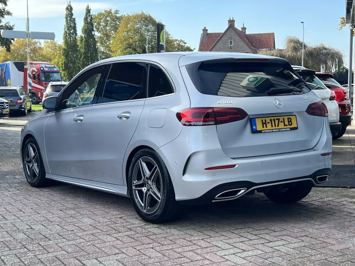 180 Business Solution AMG | NW STAAT | FULL LED | CAMERA | ELEKT KOFFER |