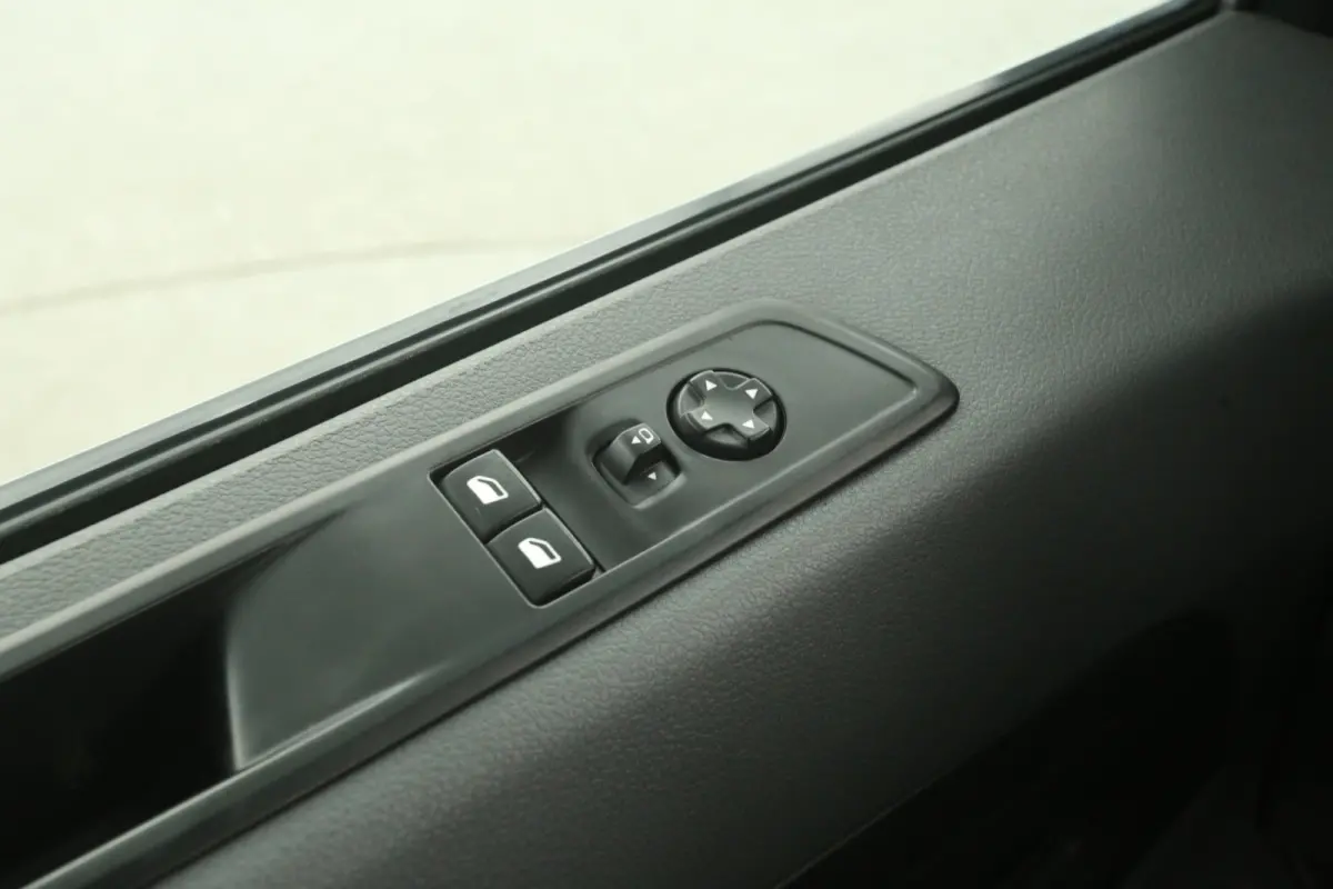 CDTI L3H1 | Airco | Cruise | 3 Zits | Trekhaak | Imperiaal | Parkeersens.