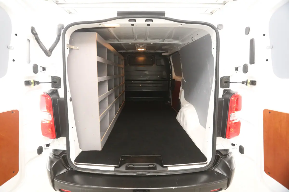 CDTI L3H1 | Airco | Cruise | 3 Zits | Trekhaak | Imperiaal | Parkeersens.