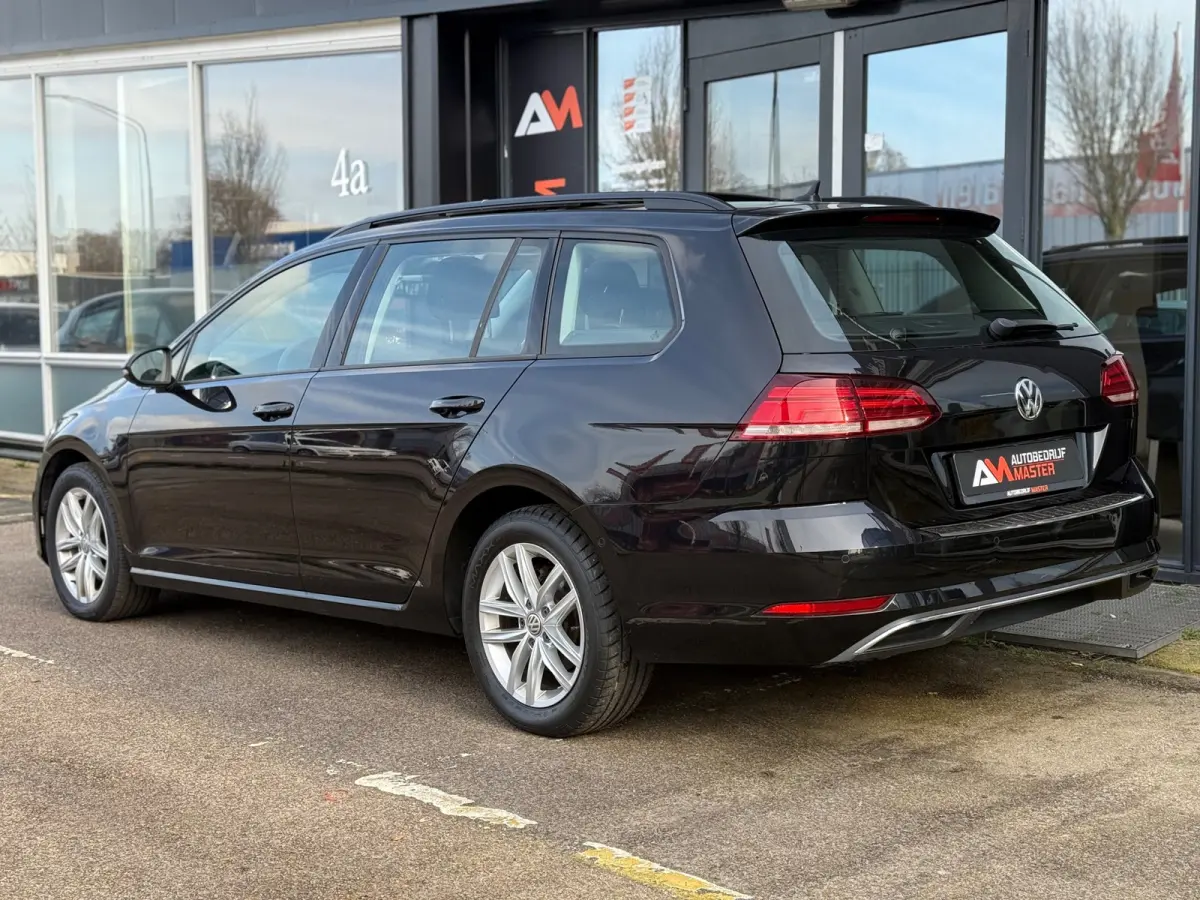 1.6 TDI Business | Pano | ACC | Airco | Navi