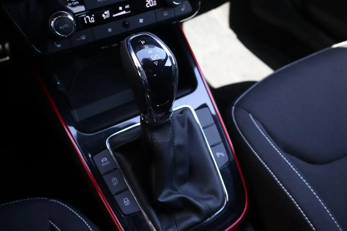 1.0 TSI 115pk DSG Monte Carlo | Camera | Adaptive Cruise | PDC | Apple Carplay | Stoelverwarming