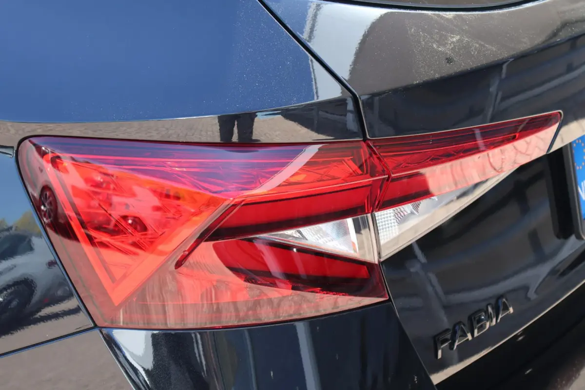 1.0 TSI 115pk DSG Monte Carlo | Camera | Adaptive Cruise | PDC | Apple Carplay | Stoelverwarming