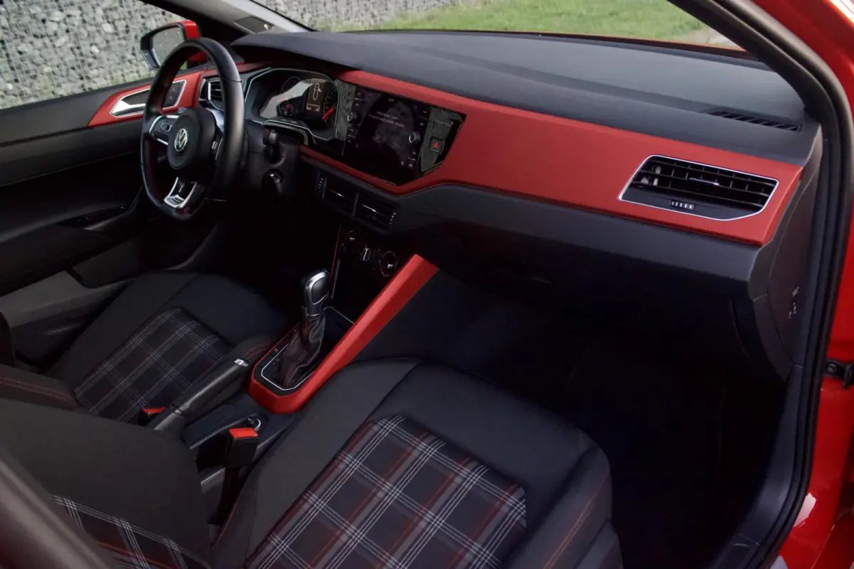 2.0 TSI GTI | DSG - Brescia - Beats - LED