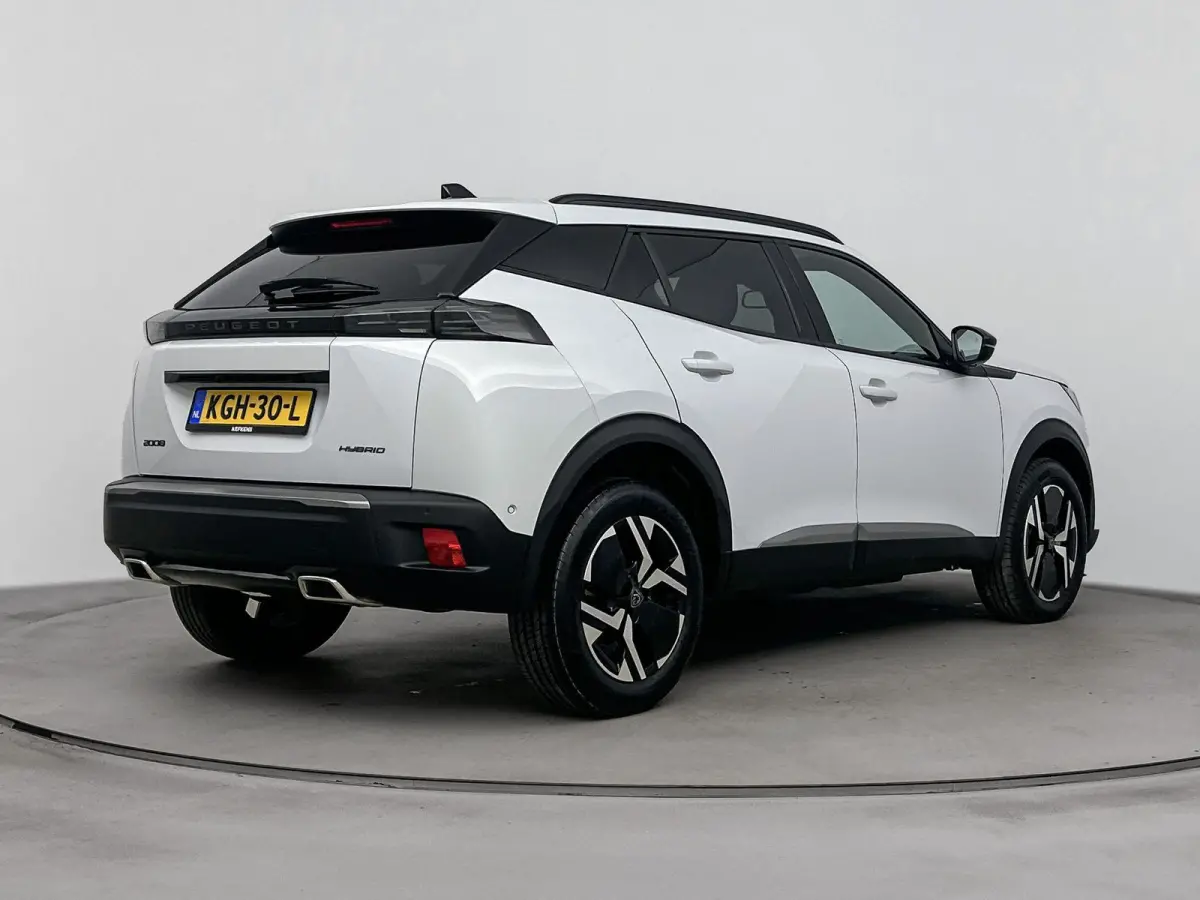SUV 145pk Hybrid Allure | TOT 8 JAAR GARANTIE | Navigatie | 360 Camera | Adaptieve Cruise Control | 17"LMV | Dodehoekdetectie | CarPlay