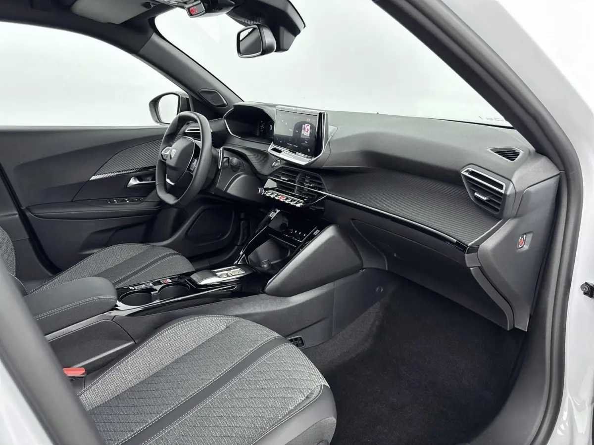 SUV 145pk Hybrid Allure | TOT 8 JAAR GARANTIE | Navigatie | 360 Camera | Adaptieve Cruise Control | 17"LMV | Dodehoekdetectie | CarPlay