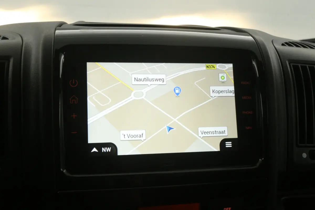 Opel Movano 2.2 HDI 140PK L3H2 | Airco | Cruise | Camera | Carplay | 3 Zits | Navi | Parkeersens.
