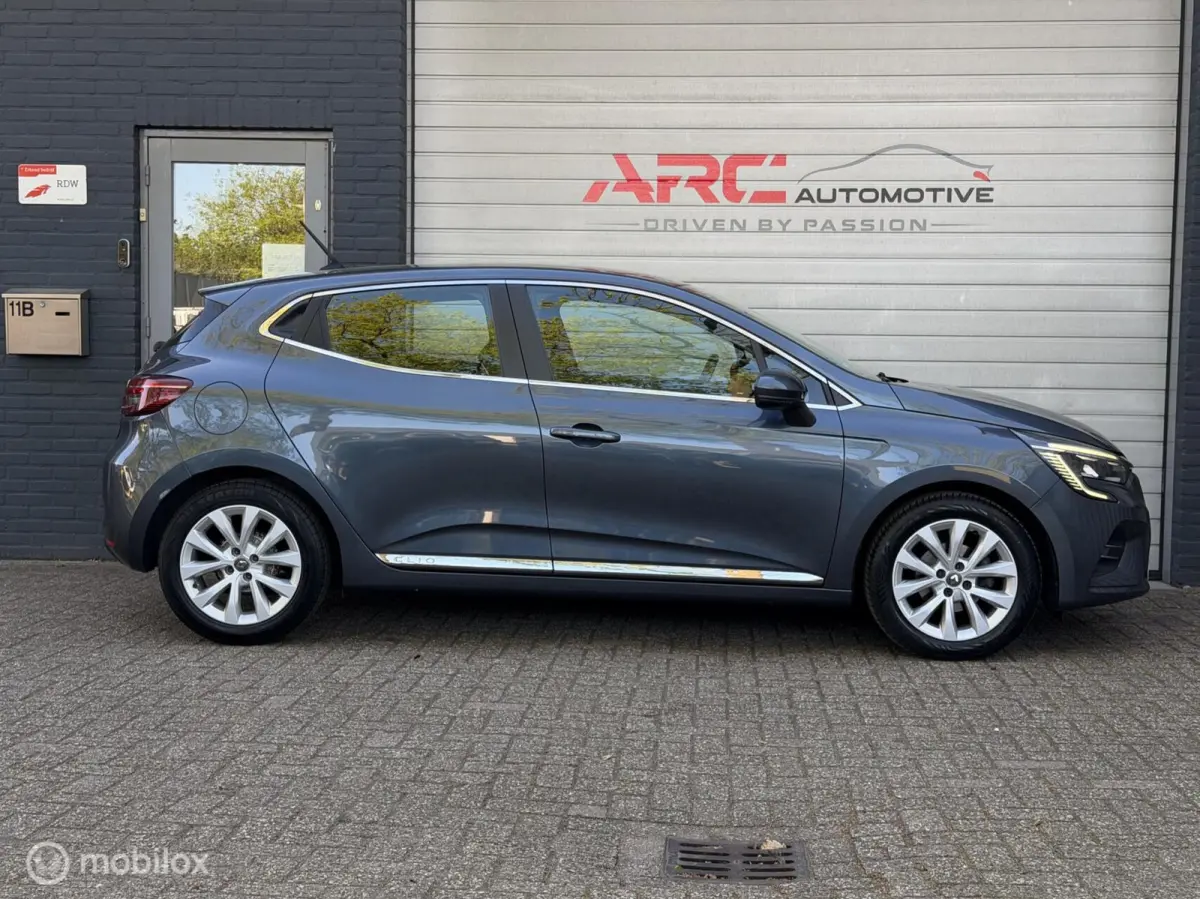 1.0 TCe Intens Navi/Camera/Lane assist/Keyless