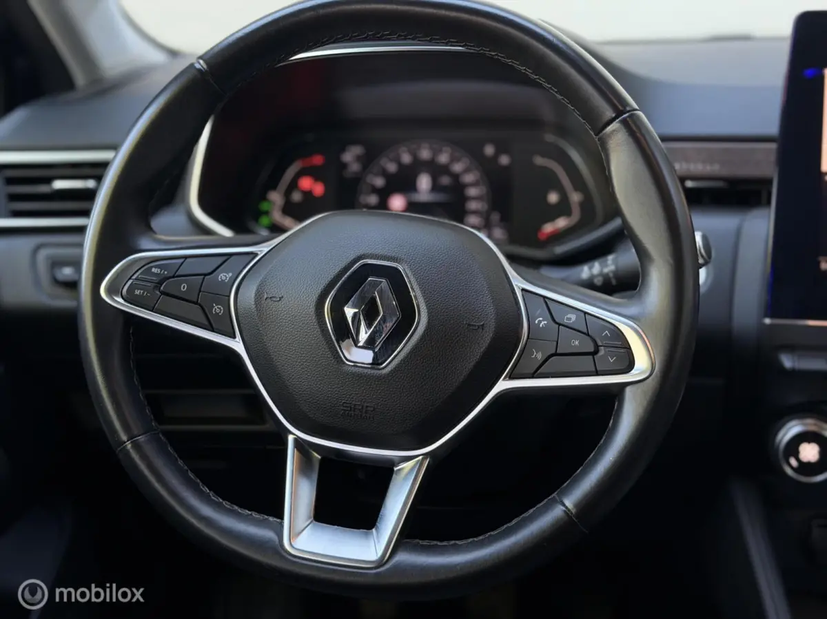 1.0 TCe Intens Navi/Camera/Lane assist/Keyless
