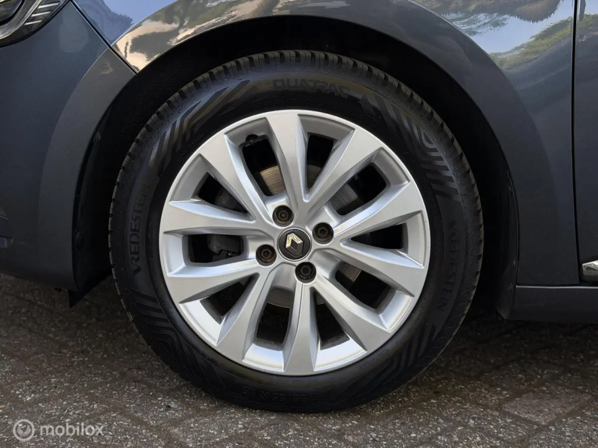 1.0 TCe Intens Navi/Camera/Lane assist/Keyless