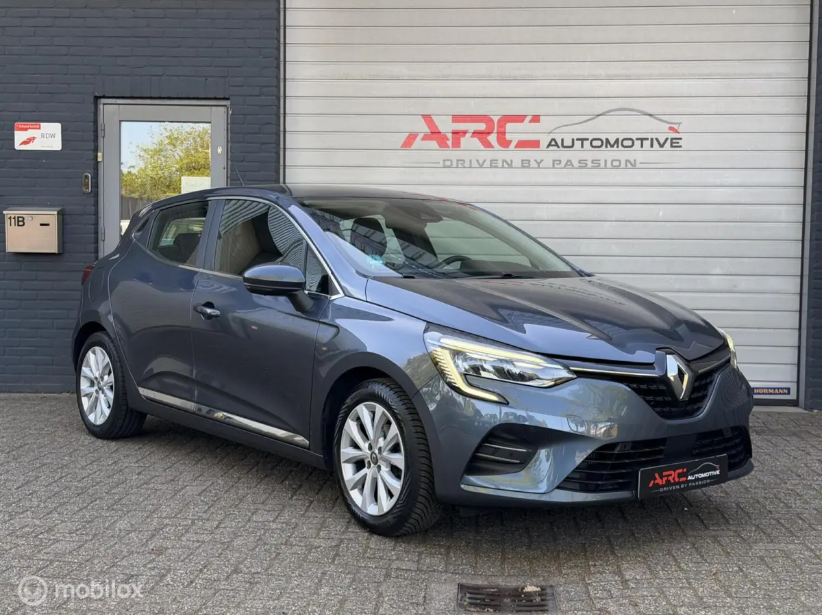 1.0 TCe Intens Navi/Camera/Lane assist/Keyless