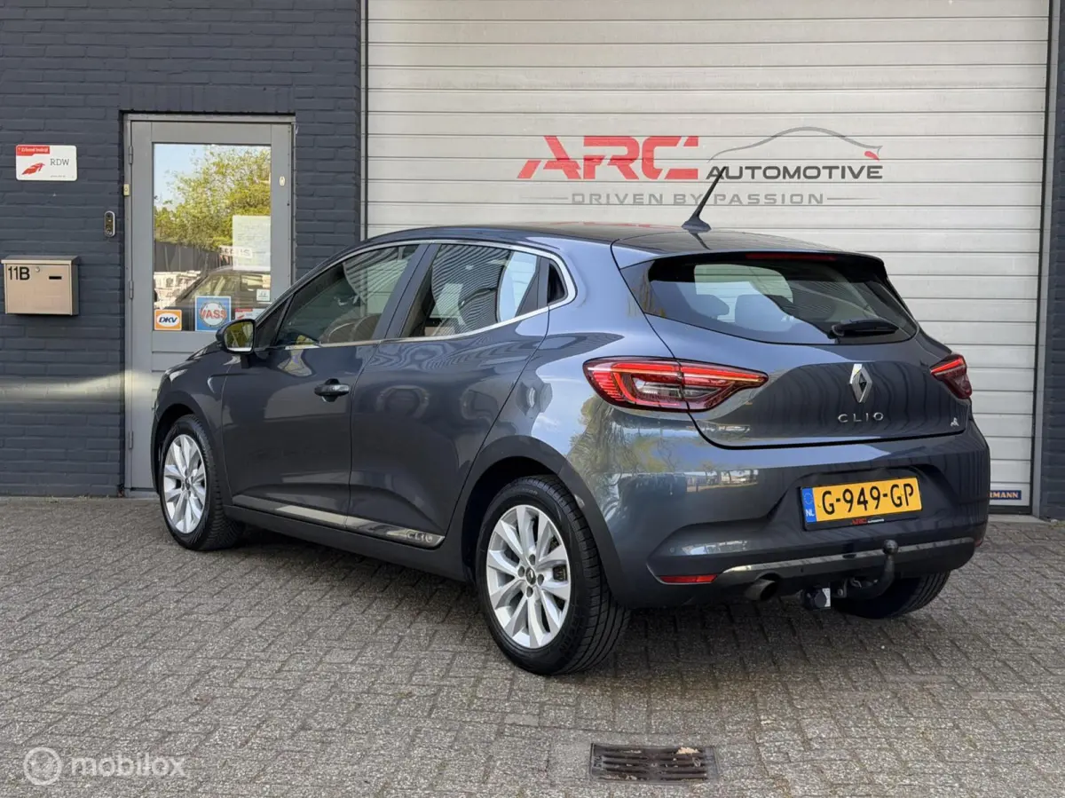1.0 TCe Intens Navi/Camera/Lane assist/Keyless