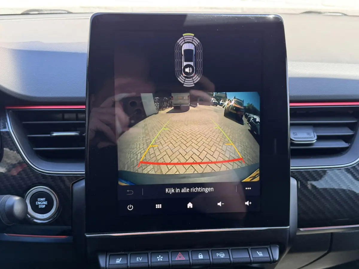 1.6 E-Tech Hybrid R.S. Line Camera + PDC Stoel-Stuur verwarming Carplay Navigatie Elektrische stoelen