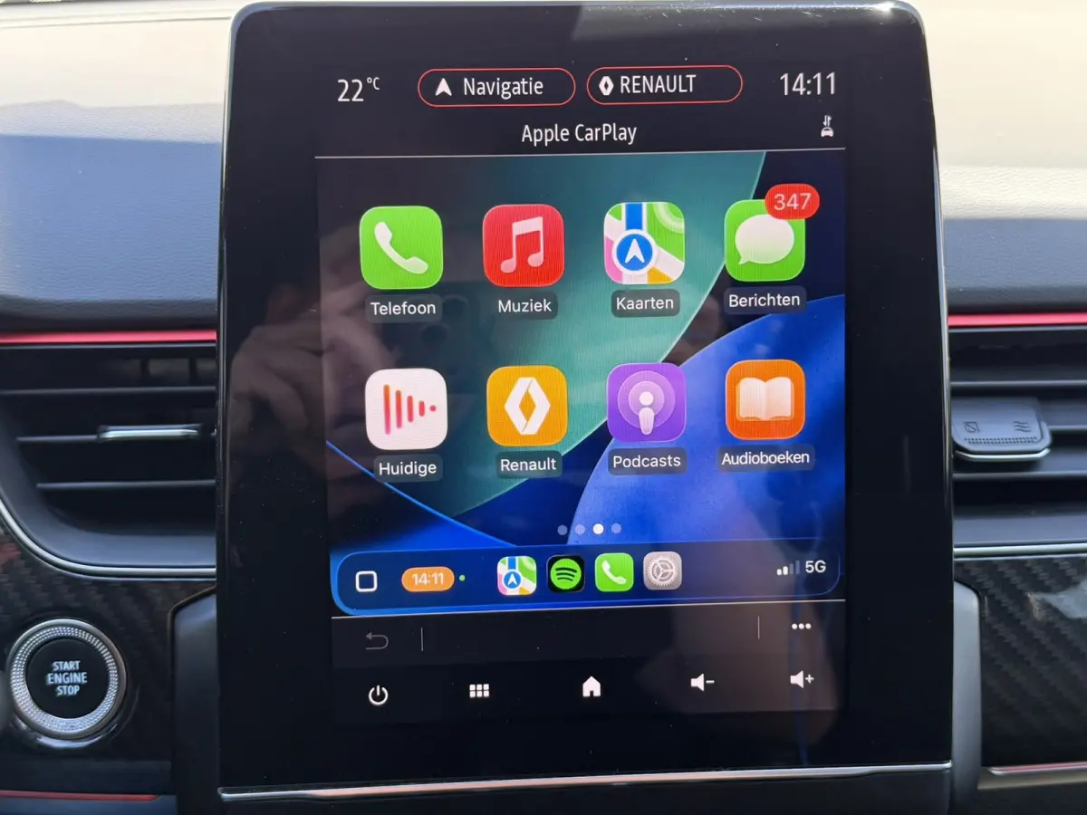 1.6 E-Tech Hybrid R.S. Line Camera + PDC Stoel-Stuur verwarming Carplay Navigatie Elektrische stoelen