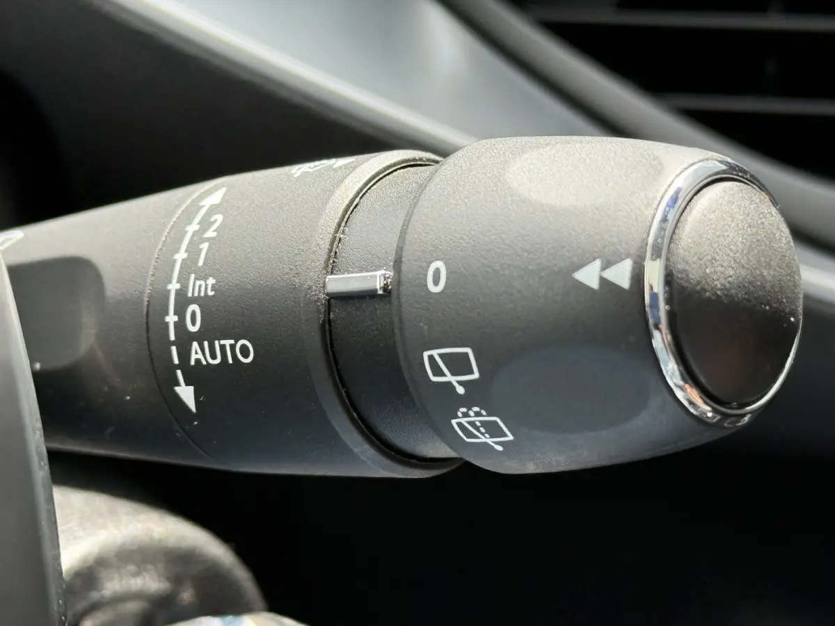 BWJ 2019 1.2 131 PK Blue Lease Premium NIEUWE DISTR.RIEM!! AUTOMAAT | PANORAMA | LEDER | CLIMA | ANDROID AUTO | APPLE CARPLAY | MULTIFUNCT. STUUR