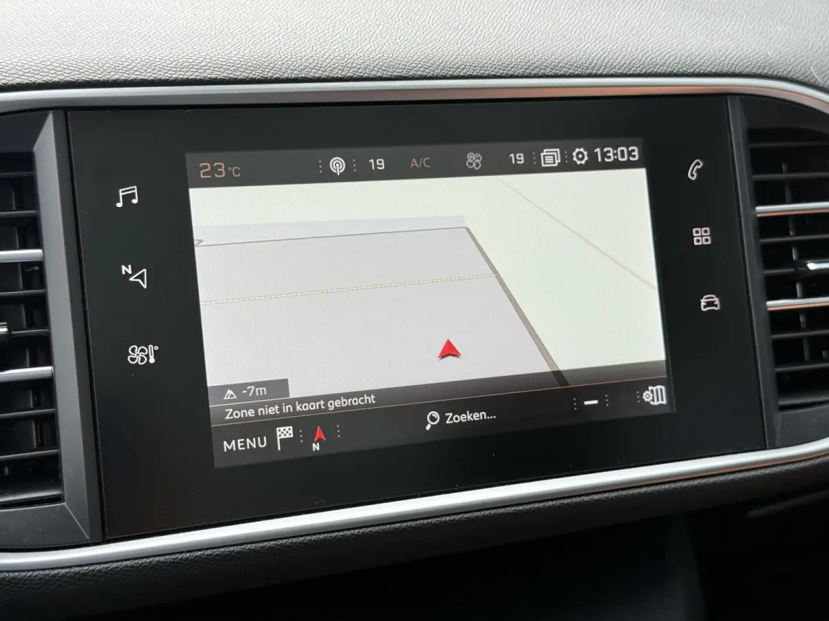 BWJ 2019 1.2 131 PK Blue Lease Premium NIEUWE DISTR.RIEM!! AUTOMAAT | PANORAMA | LEDER | CLIMA | ANDROID AUTO | APPLE CARPLAY | MULTIFUNCT. STUUR