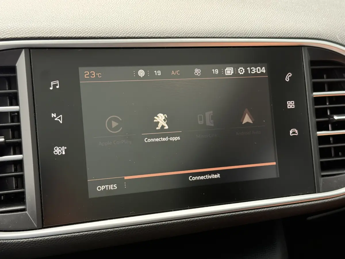 BWJ 2019 1.2 131 PK Blue Lease Premium NIEUWE DISTR.RIEM!! AUTOMAAT | PANORAMA | LEDER | CLIMA | ANDROID AUTO | APPLE CARPLAY | MULTIFUNCT. STUUR