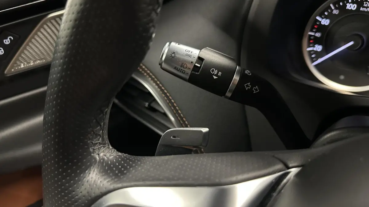 2.0 P250 R-Dynamic HSE NAVI LEER CAMERA CARPLAY.