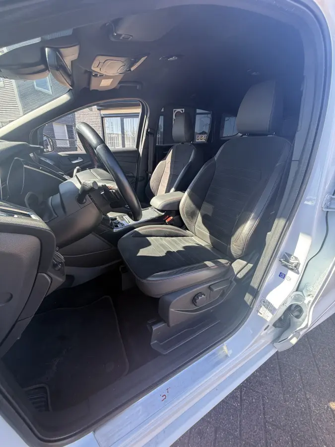 2.0 ST-Line automaat 4x4 243 pk Apple carplay camera climate ctr cruise ctr elktr trekhaak half leder/alcantara lmv 19 inch keyless entry dealer onderhouden