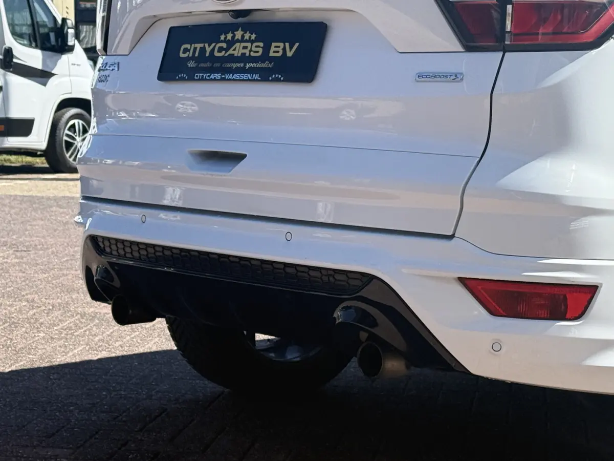 2.0 ST-Line automaat 4x4 243 pk Apple carplay camera climate ctr cruise ctr elktr trekhaak half leder/alcantara lmv 19 inch keyless entry dealer onderhouden