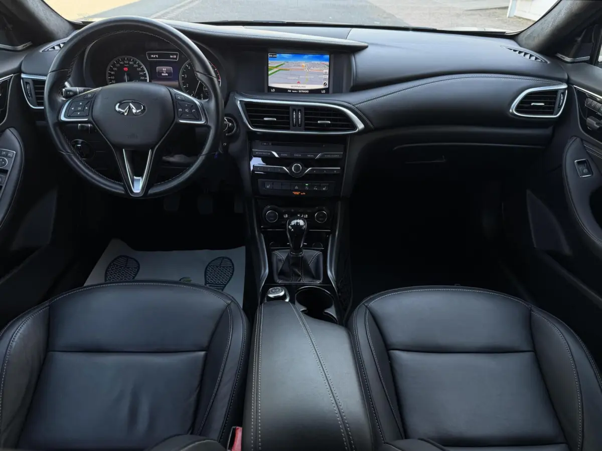 1.6t Premium Tech - NAVI/LEER/BOSE/360CAM/NAP