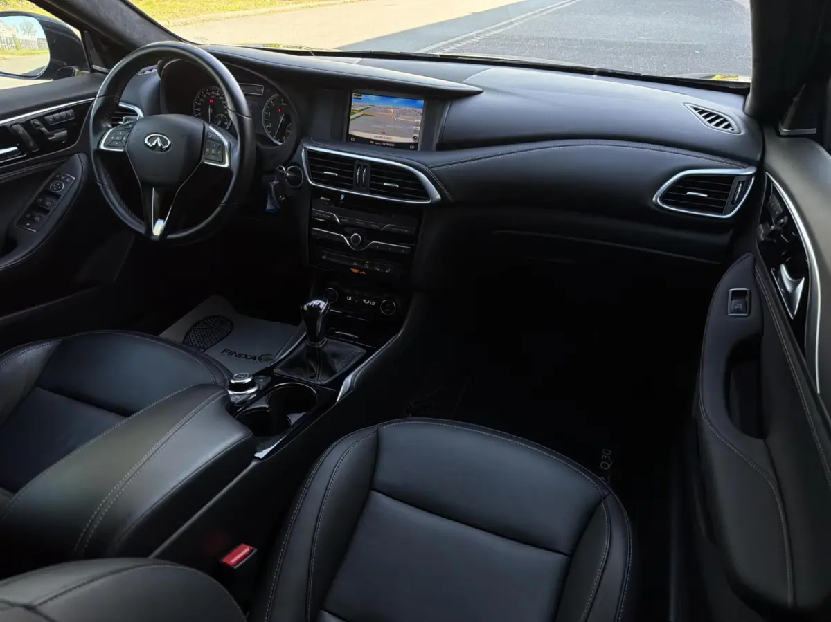 1.6t Premium Tech - NAVI/LEER/BOSE/360CAM/NAP