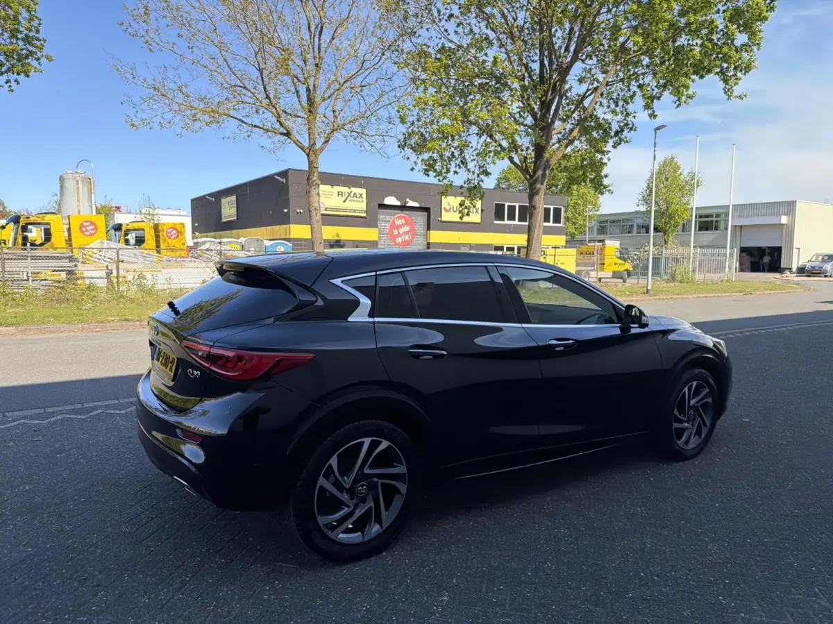 1.6t Premium Tech - NAVI/LEER/BOSE/360CAM/NAP