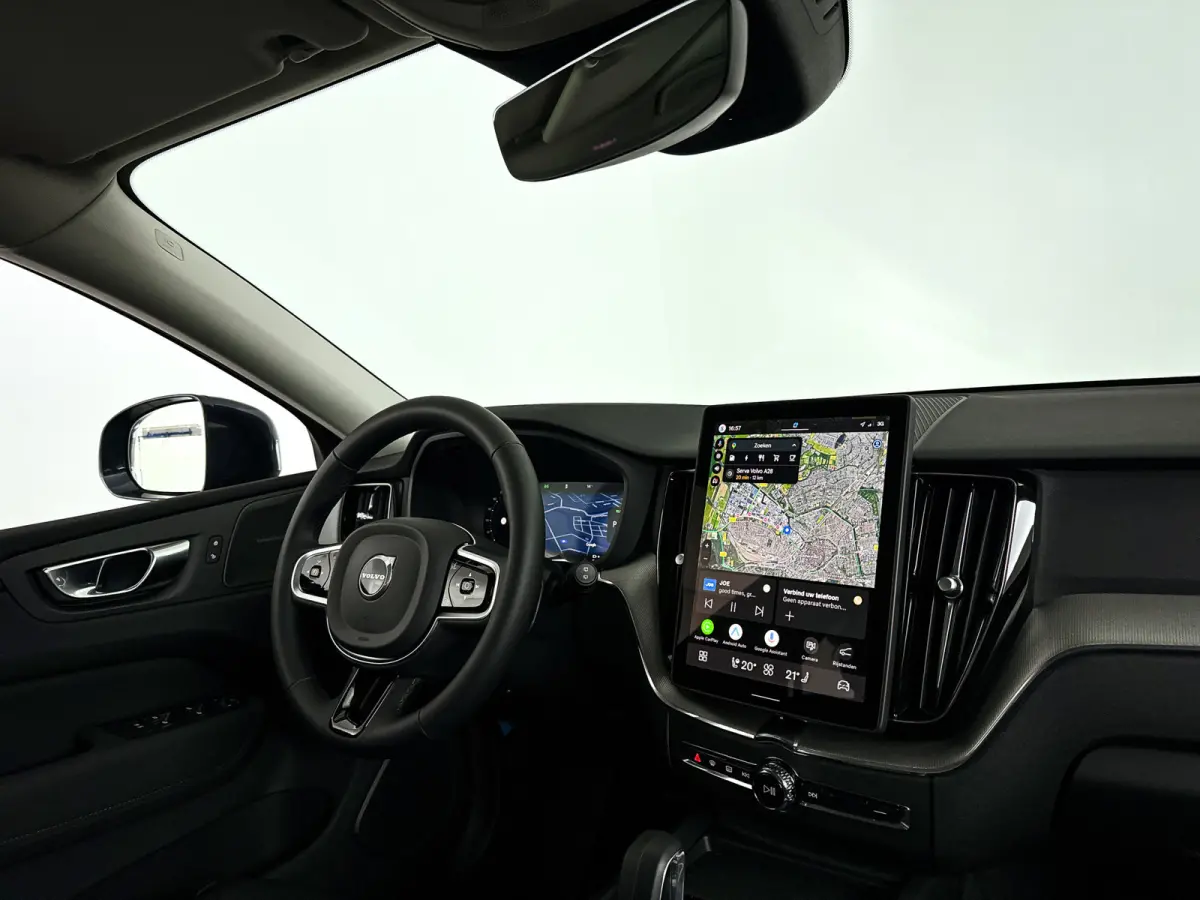 T6 Plug-in hybrid AWD Business Edition | 360° camera | Harman Kardon | Stoel- en Stuurverwarming