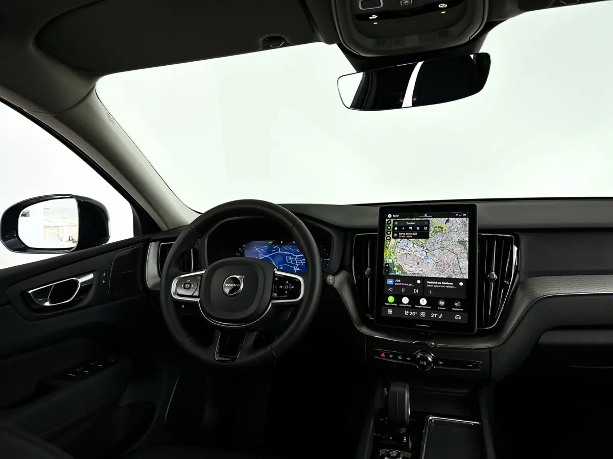 T6 Plug-in hybrid AWD Business Edition | 360° camera | Harman Kardon | Stoel- en Stuurverwarming