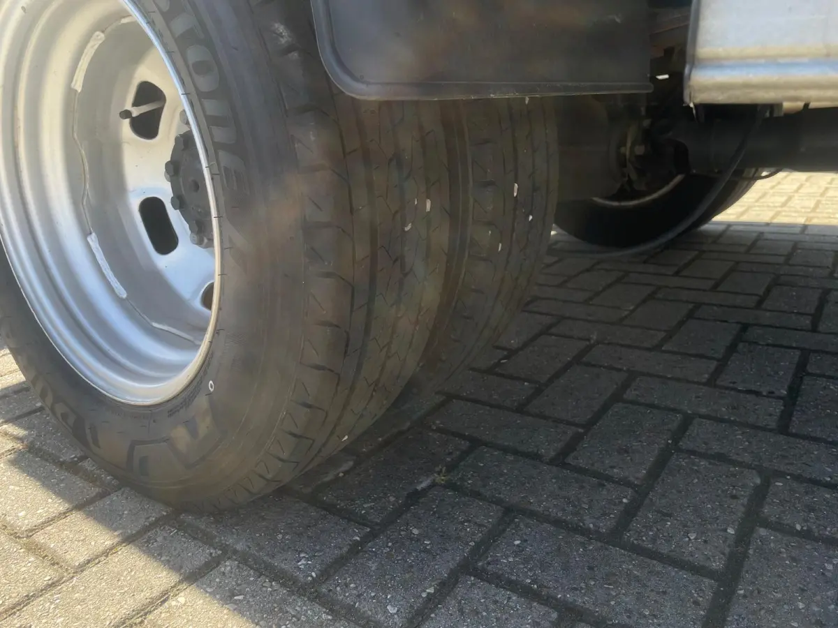 3.0 35C 16 BAKWAGEN MET LAADKLEP > BPM VRIJ! Meubelbak met laadklep / Bakwagen + klep