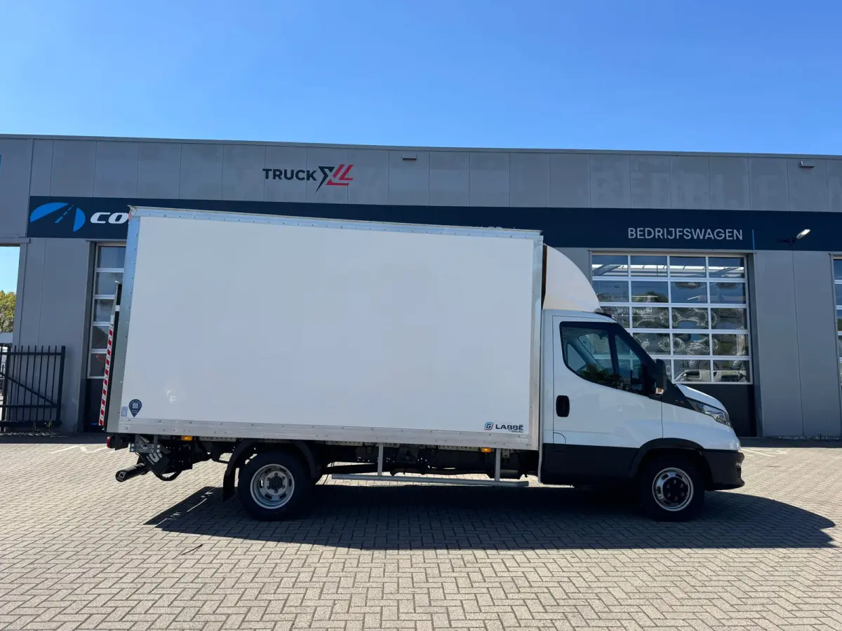 3.0 35C 16 BAKWAGEN MET LAADKLEP > BPM VRIJ! Meubelbak met laadklep / Bakwagen + klep