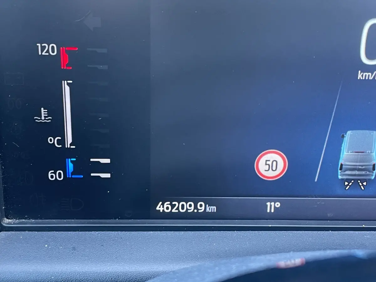 L1H1 Trend 136PK | Trekhaak | Camera | CarPlay |