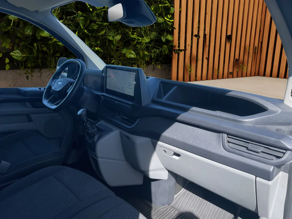L1H1 Trend 136PK | Trekhaak | Camera | CarPlay |
