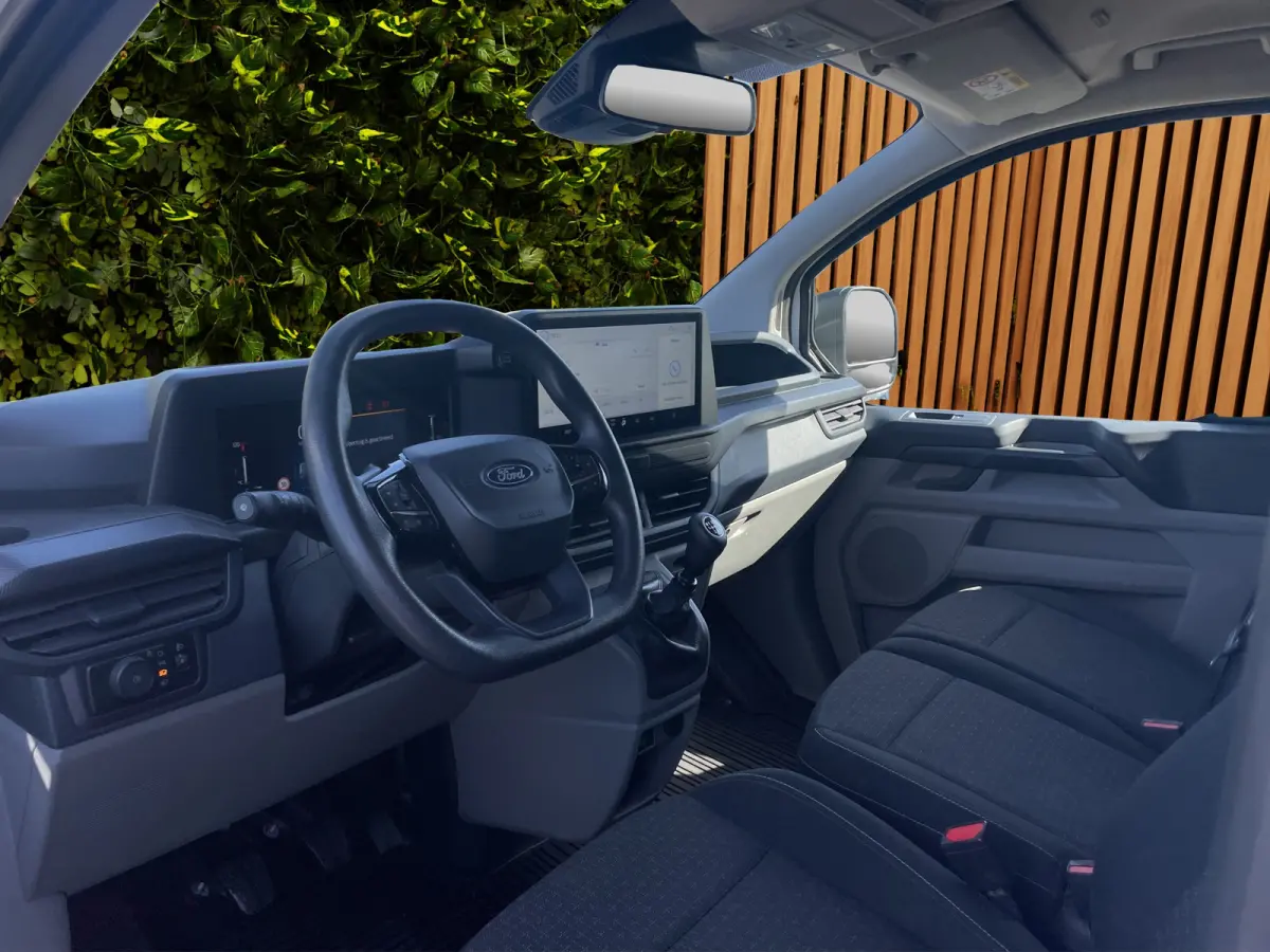 L1H1 Trend 136PK | Trekhaak | Camera | CarPlay |