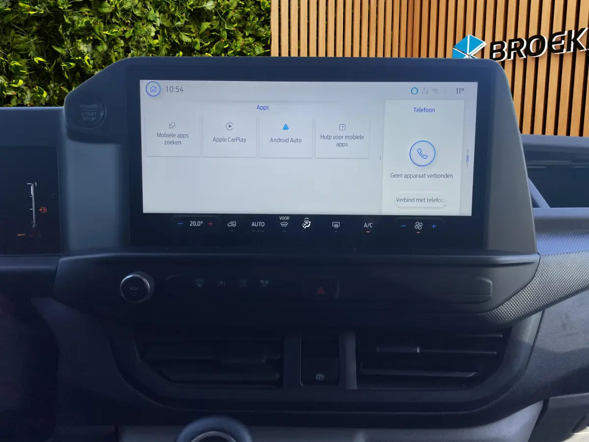 L1H1 Trend 136PK | Trekhaak | Camera | CarPlay |