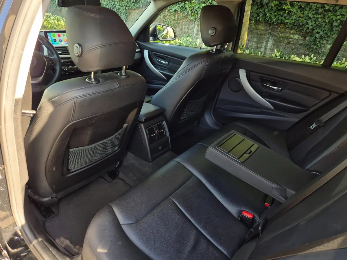 320i LCI Apple CarPlay Adaptieve Cruise Camera Sport Stoelen KeyLess Lm Velgen Corporate Lease Executive