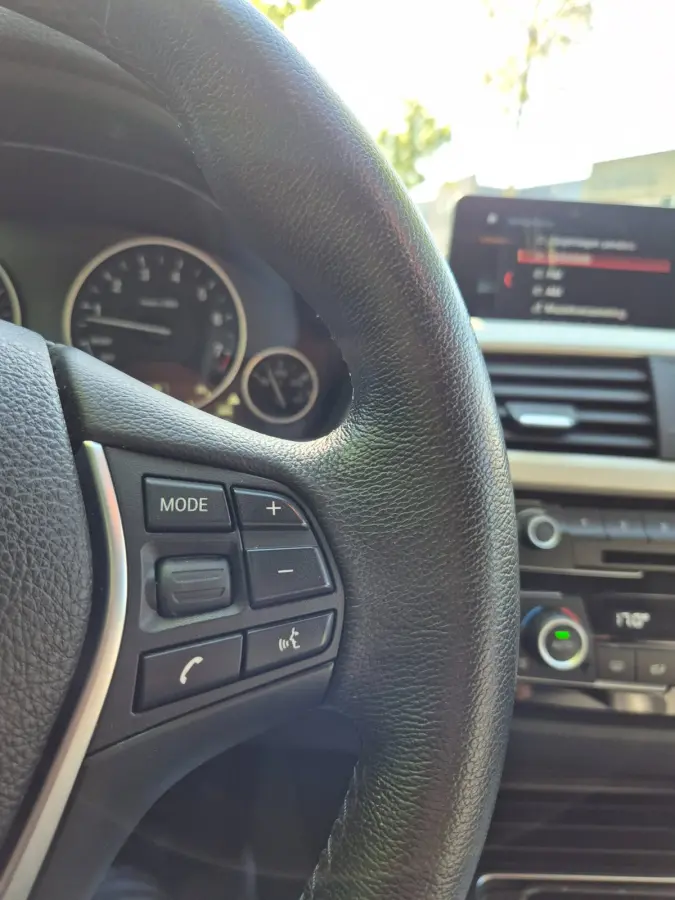 320i LCI Apple CarPlay Adaptieve Cruise Camera Sport Stoelen KeyLess Lm Velgen Corporate Lease Executive