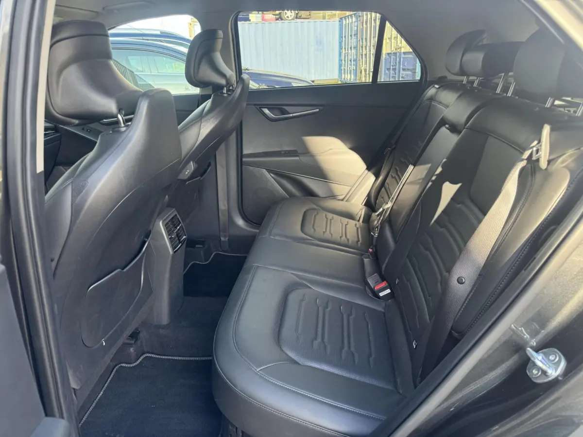 1.6 GDi Hybrid DynamicPlusLine Schuifdak / Leder