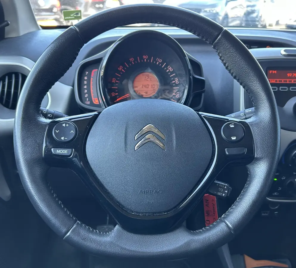 1.0 e-VTi Feel | Nette Staat | Nieuwe APK | Cruise Control | Airco | Leder Stuurwiel | Privacy Glass | 2 Sleutels |