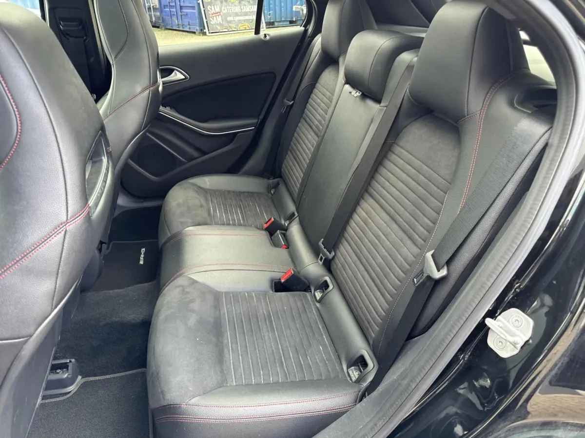 180 AMG Pano Xenon Navi Automaat