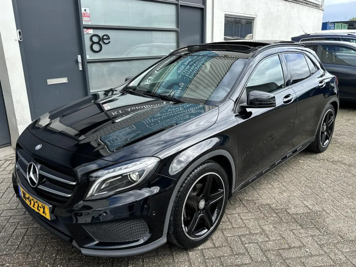 180 AMG Pano Xenon Navi Automaat