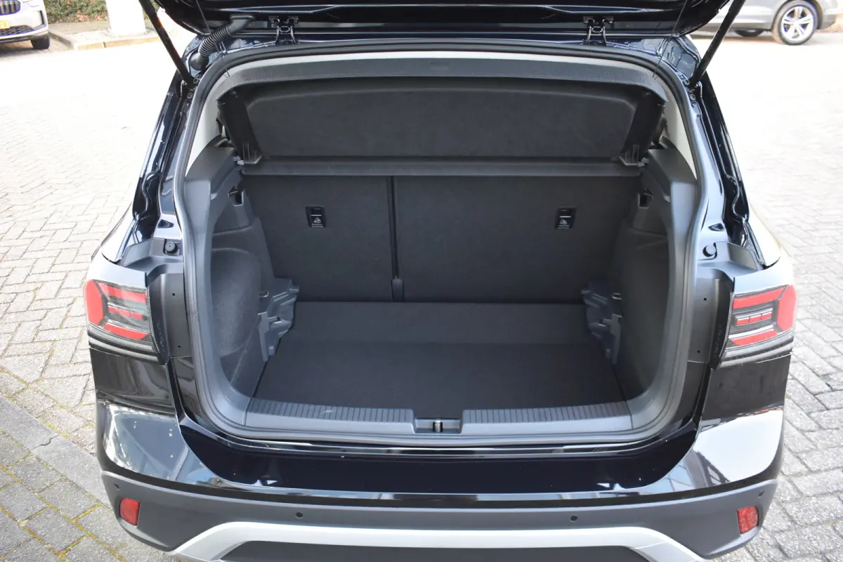 1.0 TSI 95PK Life Edition | TREKHAAK |  NAVI BY APP | ADAPT. CRUISE | LED | PARKEERSENSOREN