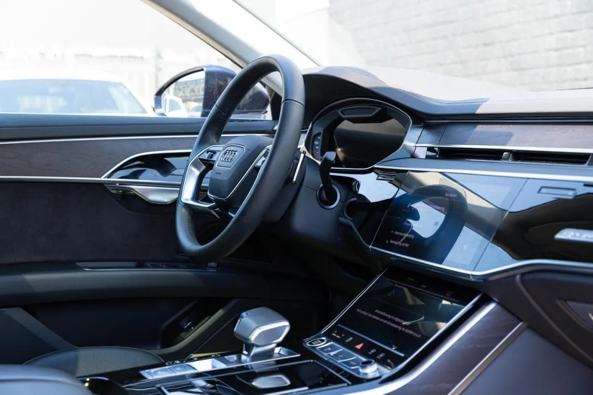 60 TFSI e quattro PANO MASSAGE HEAD UP B&O MATRIX