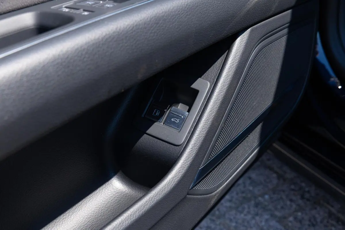 60 TFSI e quattro PANO MASSAGE HEAD UP B&O MATRIX