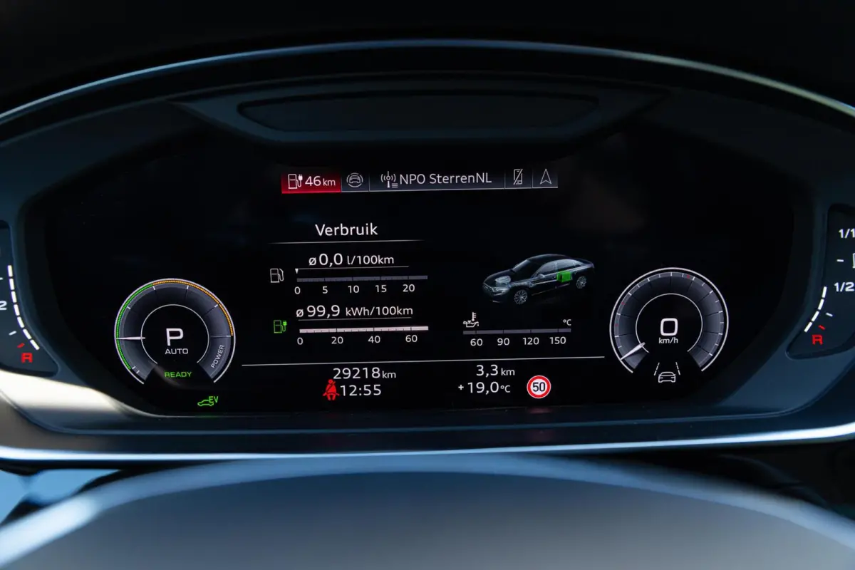 60 TFSI e quattro PANO MASSAGE HEAD UP B&O MATRIX