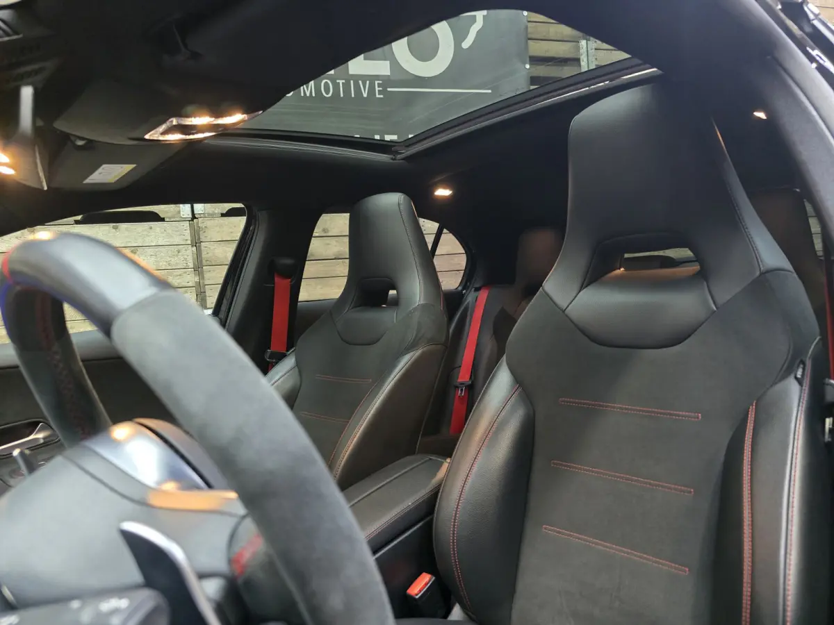 AMG 35 4MATIC Premium Pano Sfeer Camera Navi LM Trekhaak